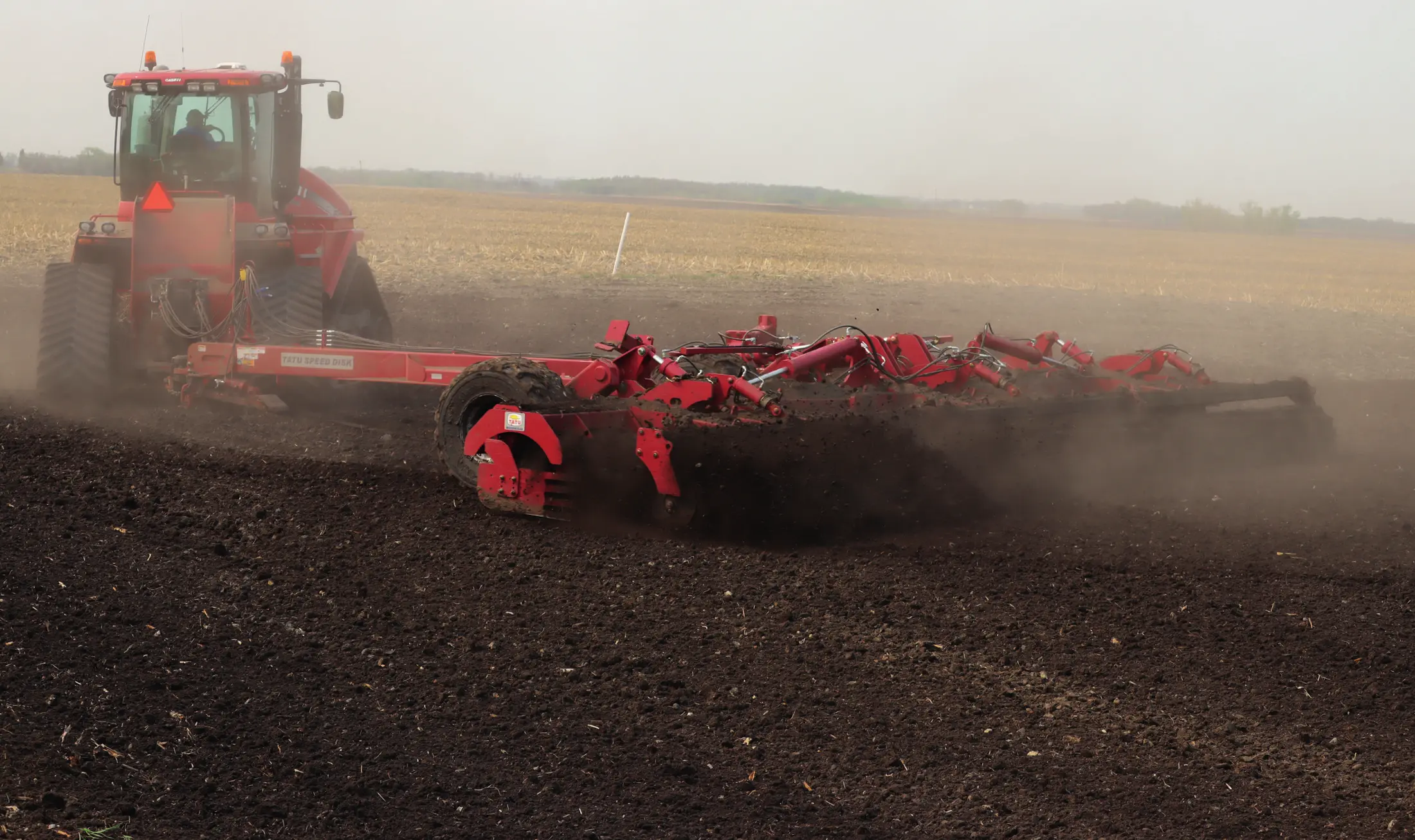TATU Speed Disk carrying out high-speed vertical tillage in the field
